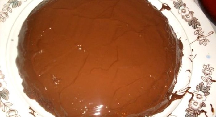 Торт с финиками