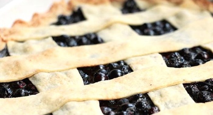 Бездрожжевой черничный пирог