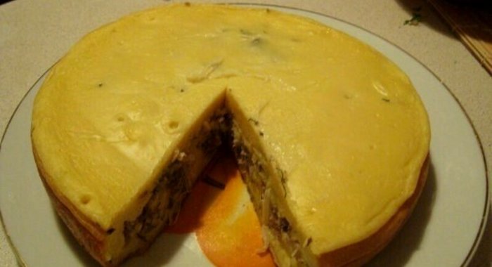 Рыбный пирог в мультиварке