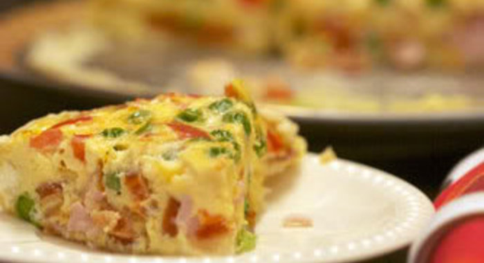 Киш с овощами и мясом