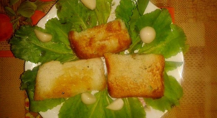 Гренки с чесноком