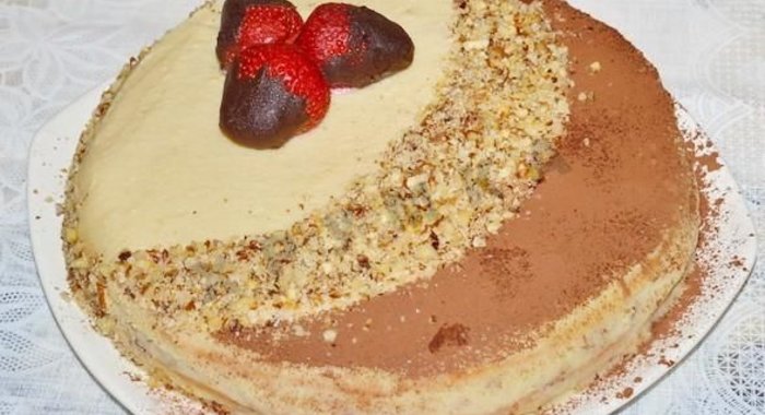 Бисквитный торт с заварным кремом