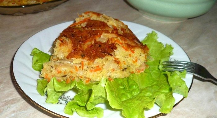 Пирог с капустой и морковью