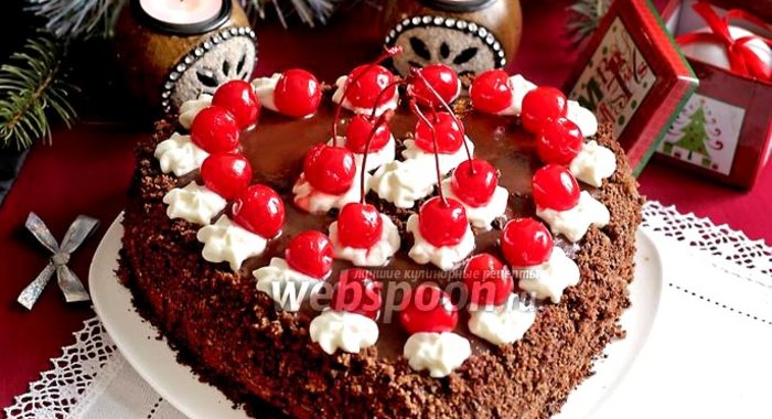 Торт «Пьяная вишня в сливках»