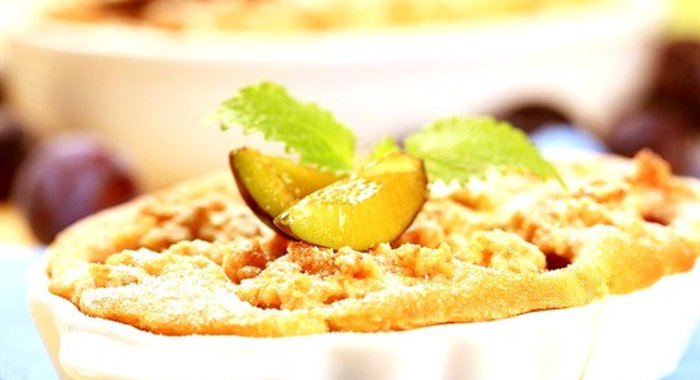 Пирог из слив