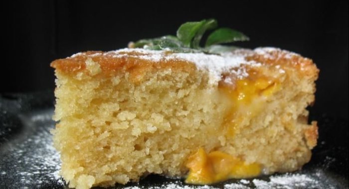 Летний абрикосовый пирог