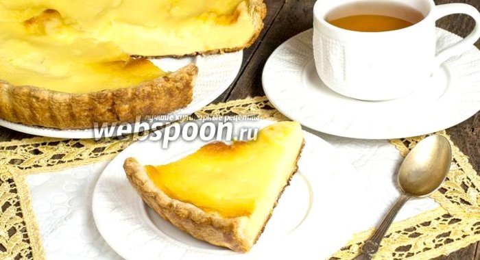 Пирог с творогом и заварным кремом