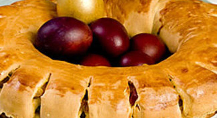 Пирог Венок с цукатами и сухофруктами