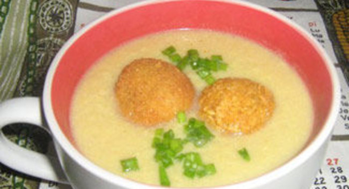 Овощной крем-суп с картофельными шариками