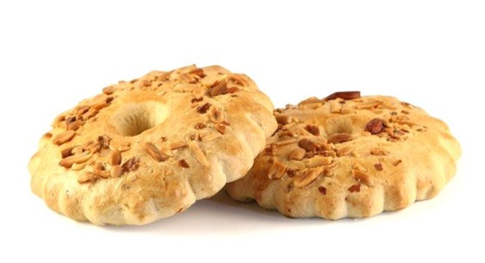 Песочное пирожное с миндалем