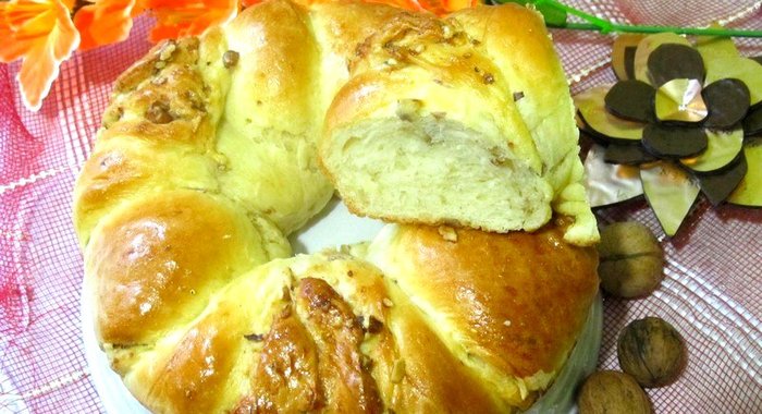 Пирог с грецким орехом