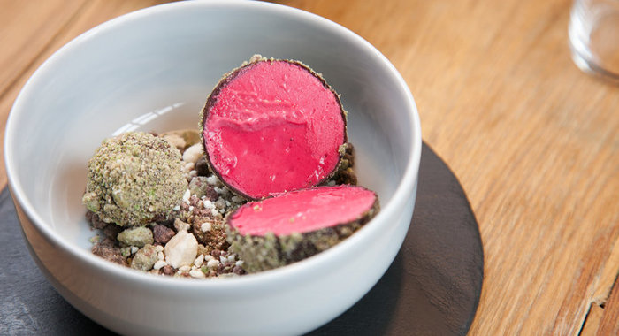 Свекольно-шоколадные камни