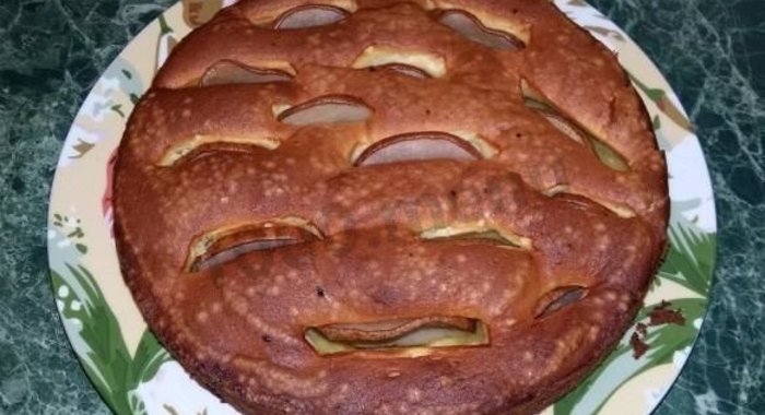 Творожный кекс с грушей