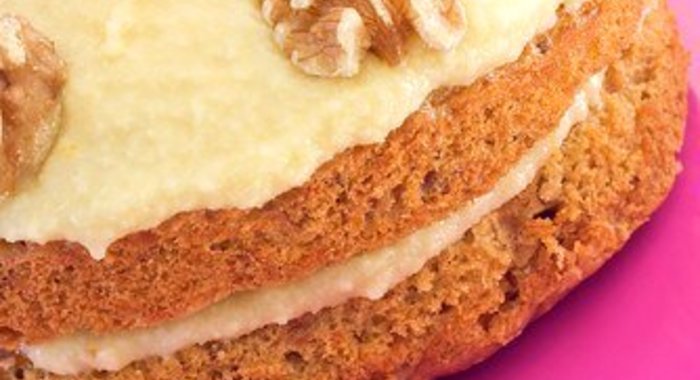 Медово-ореховый торт со сливочным кремом