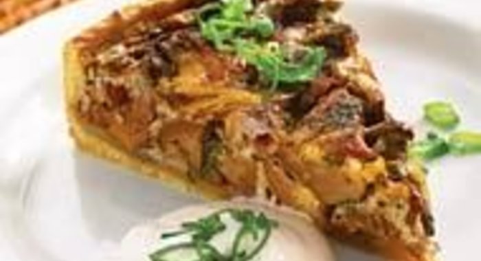 Мясной пирог с лесными грибами