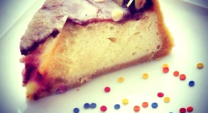 Шоколадный торт со сметанным суфле