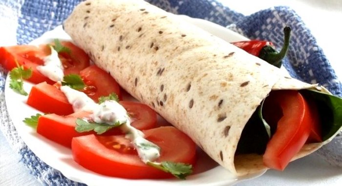 Тортилья с курицей-гриль