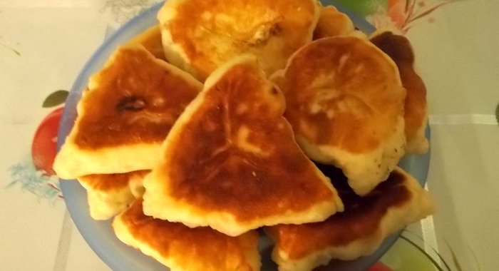 Творожные треугольники с грушей