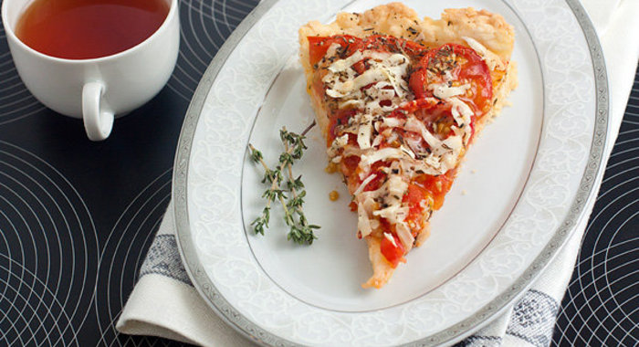 Тарт с помидорами черри