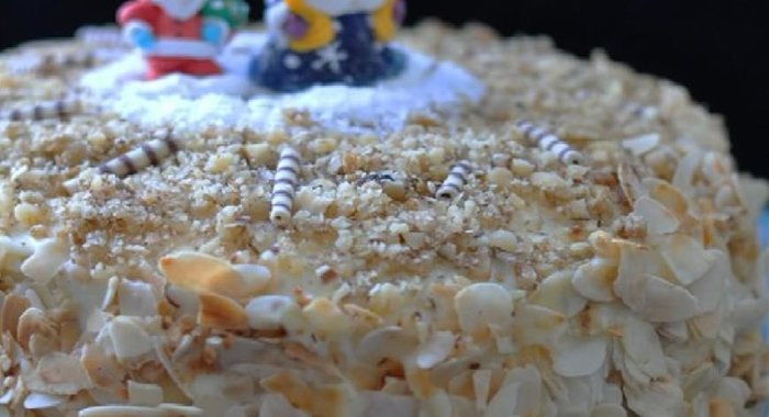 Медовый торт с заварным кремом