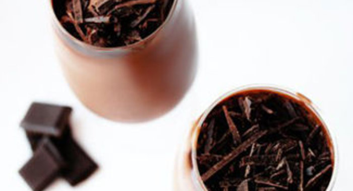 Шоколадный мусс с коньяком