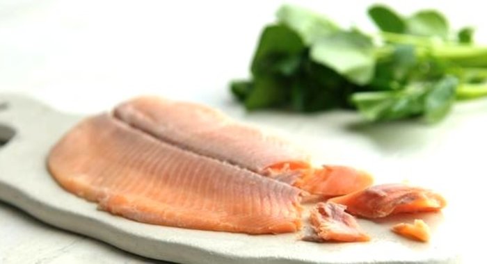 Пирог с копченой рыбой