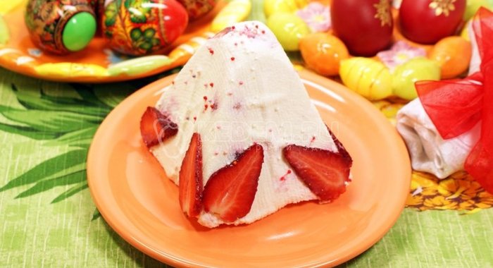 Пасха клубничная