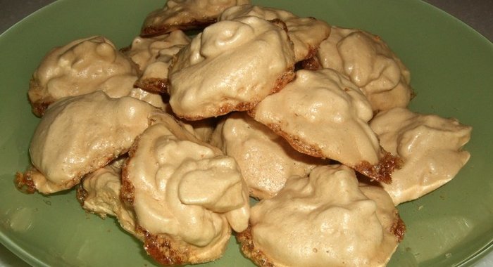 Апельсиновые меренги с ванилью