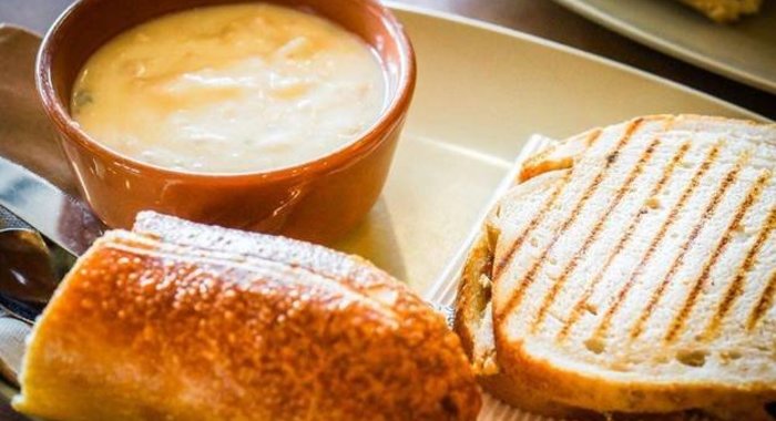 Крем-суп из батата с кокосовым молоком