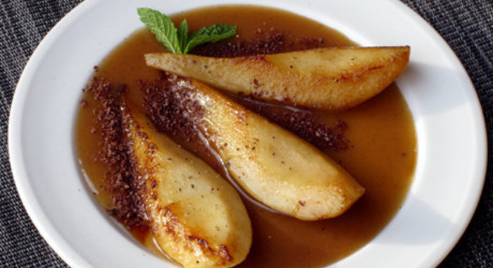 Груши в сливочной тянучке