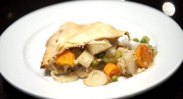 Закрытый пирог с курицей