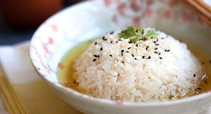 Рис, отваренный в зеленом чае