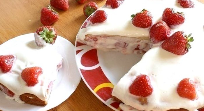 Чизкейк из творога с ягодами