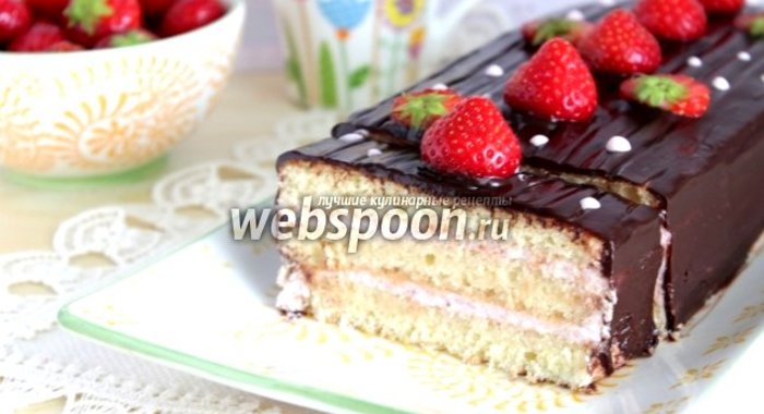 Творожный торт с клубникой