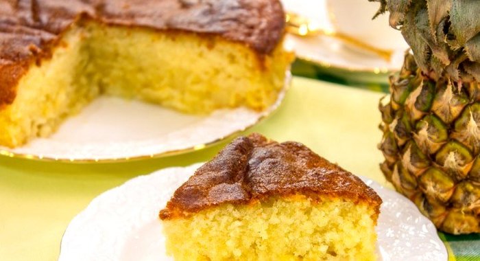 Пирог с ананасами