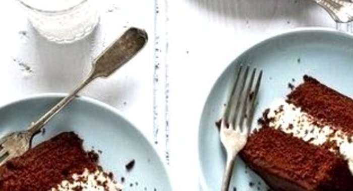 Шоколадный торт с маскарпоне в глазури