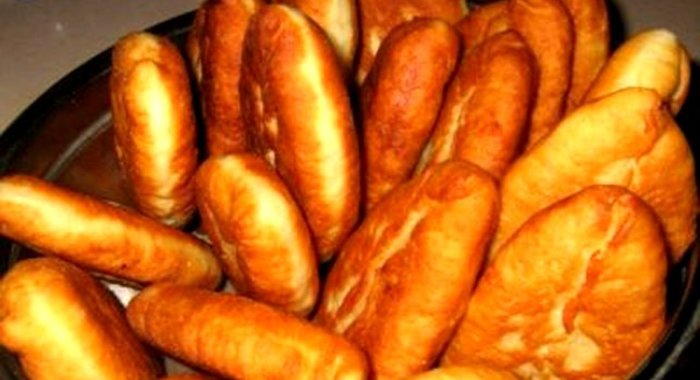 Пирожки жареные с капустой