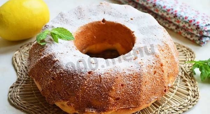 Простой пирог с лимоном