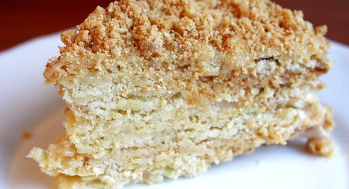 Торт «Наполеон» со сгущенным молоком