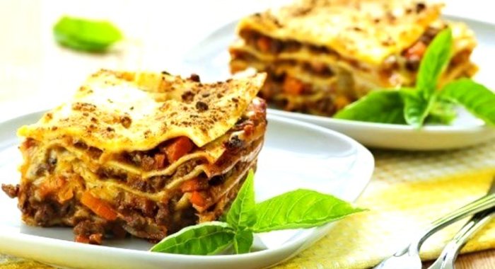 Лазанья с курицей и шампиньонами