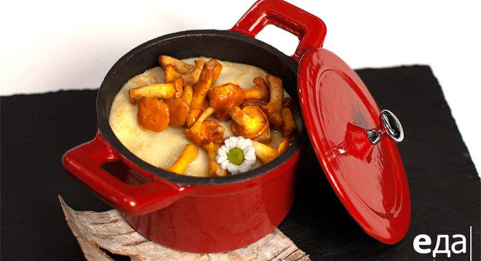 Пирог с лисичками в горшочке от телеканала «Еда»