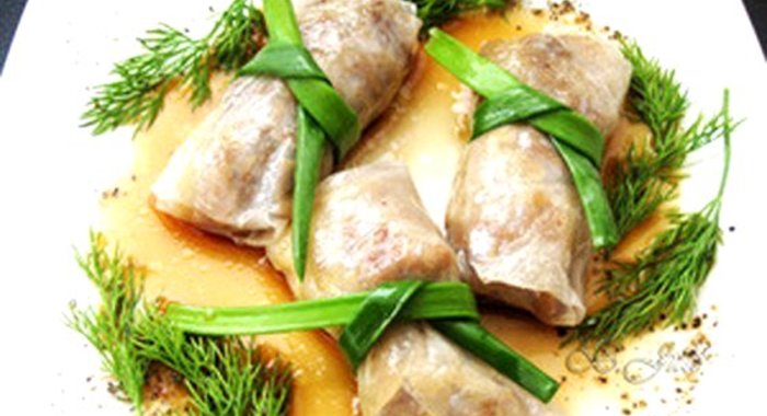 Нэм с начинкой из мяса и овощей