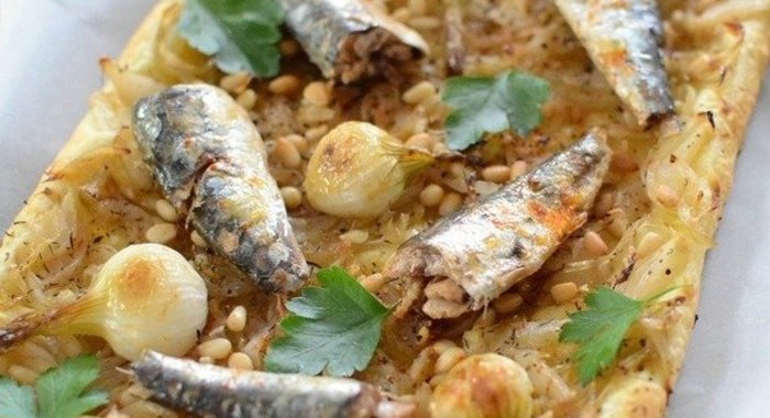 Тарт с сардинами