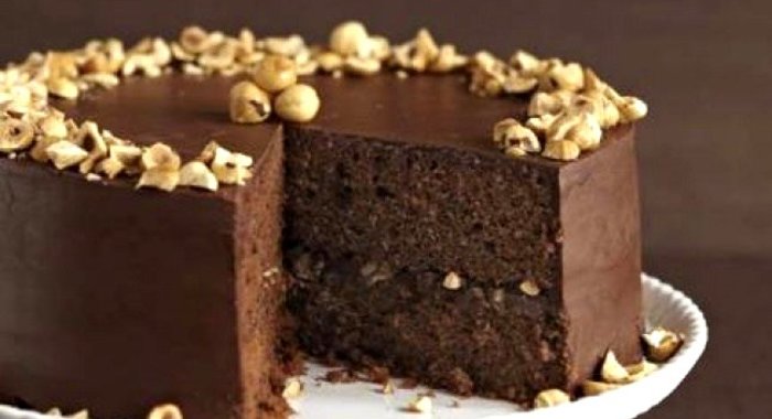 Шоколадный торт с орехами для мультиварки