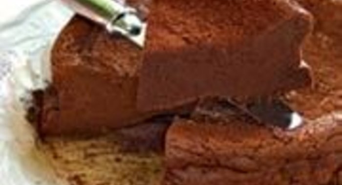 Шоколадный торт с кардамоном