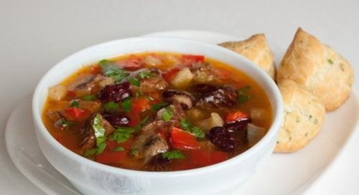 Острый суп с фасолью