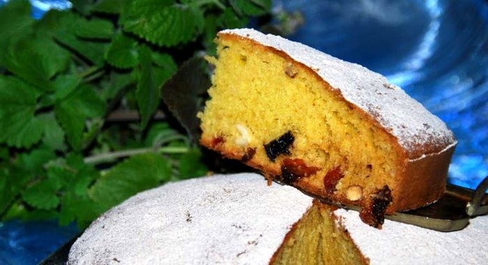 Бисквит с сухофруктами