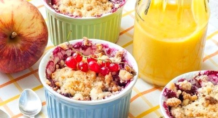 Ягодный крамбл