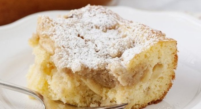 Пирог сметанный с яблоками