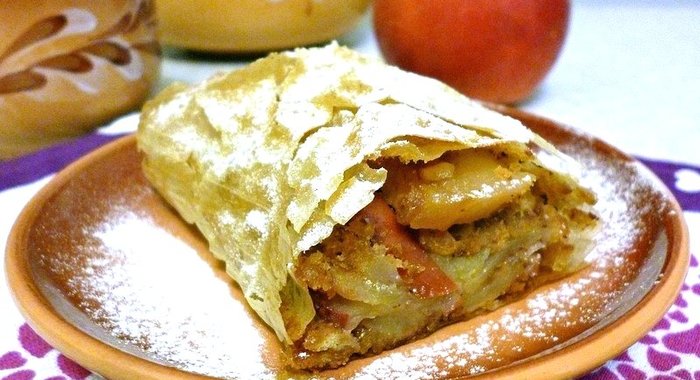 Яблочный штрудель из теста фило
